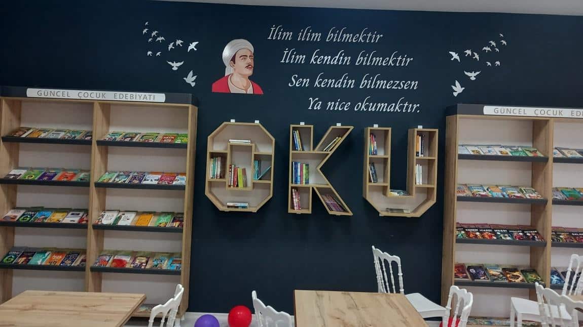 Kütüphanemize Destek Veren Yardımseverler